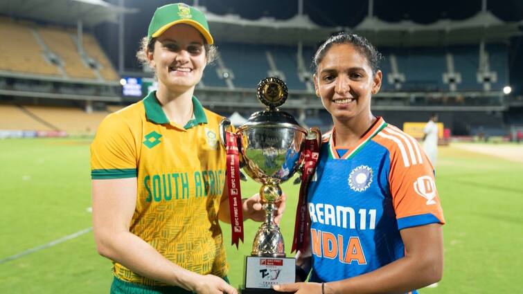 India Women vs South Africa Women 3rd T20I Highlights Indian team won by 10 wickets and make series equal by 1-1 IND W vs SA W: टीम इंडिया ने लिया बदला, तीसरे टी20 में दक्षिण अफ्रीका को 10 विकेट हराकर बचाई सीरीज़ 