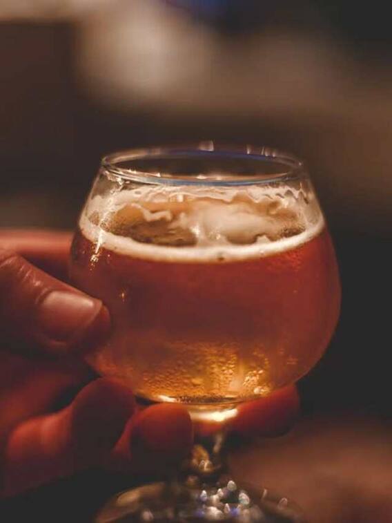 देसी शराब में कौन सा केमिकल मिलाया जाता है?