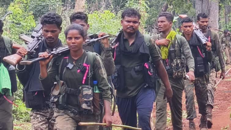 Kanker Encounter Bounty Female Naxalite killed in Chhattisgarh Police Encounter ANN Kanker Encounter: कांकेर में पुलिस से मुठभेड़ में इनामी महिला नक्सली ढेर, विस्फोटक और हथियार भी बरामद