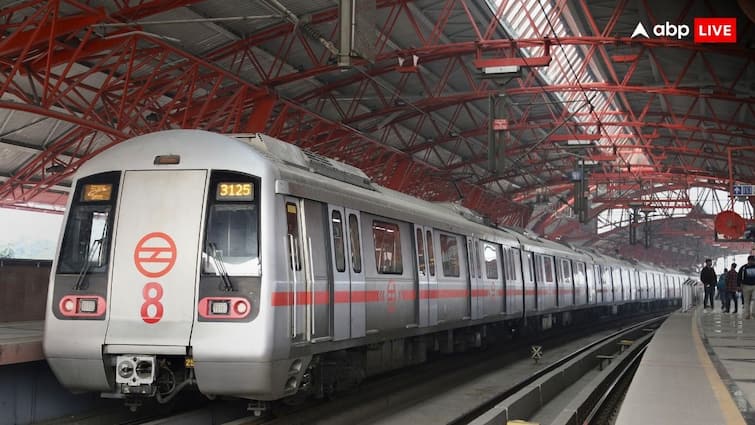 Metro Tickets: घर बैठे बुक होंगे मेट्रो के टिकट, IRCTC और DMRC देंगे यात्रियों को खुशखबरी