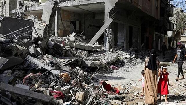 Israel Attacks Gaza Fourth Consecutive Day Many People Killed Airstrike kills 27 in central Gaza Israel-Hamas War: સતત ચોથા દિવસે ગાઝામાં ઇઝરાયલનો હુમલો, સ્કૂલમાં શરણ લેનારા 27ના મોત
