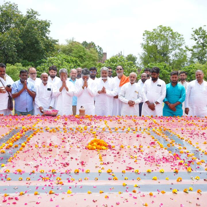 दरअसल, आठ जुलाई 2024 को बलिया से नाता रखने वाले दिवंगत पूर्व पीएम चंद्रशेखर की पुण्यतिथि थी.