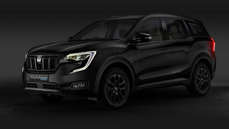 Mahindra XUV700 AX7:महिंद्रा एक्सयूवी700 का ये वेरिएंट हुआ सस्ता, इतनी गिर कई कीमत, जानें डिटेल्स Mahindra XUV700 AX7 variants price cut by 2 lakhs applicable for four months only advanced features engine design price details here Mahindra XUV700 AX7:महिंद्रा एक्सयूवी700 का ये वेरिएंट हुआ सस्ता, इतनी गिर कई कीमत, जानें डिटेल्स
