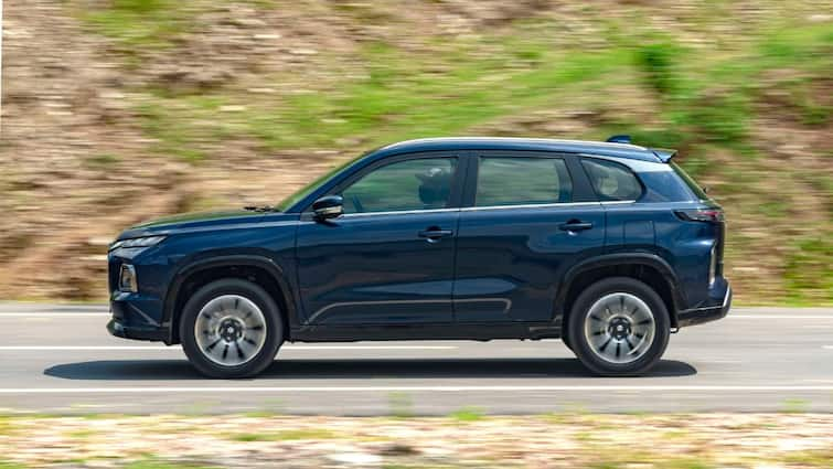 UP Slashes Road Tax Is Now The Time For More Hybrid Cars Like Innova, Hyryder, And Grand Vitara UP Slashes Road Tax: Is Now The Time For More Hybrid Cars Like Innova, Hyryder, And Grand Vitara?