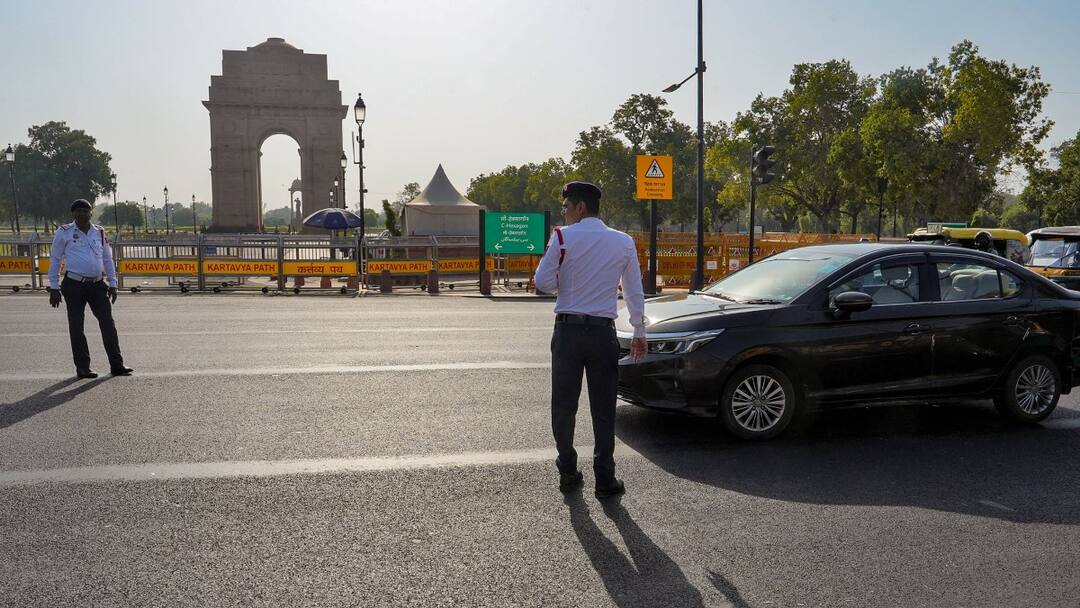 Delhi Crime: वाहन चोरी की वारदात पर लगेगा लगाम, जानिए क्या है दिल्ली पुलिस का नया अभियान? Delhi Crime Police Running a Unique Campaign Curb Incidents of Vehicle Theft in Delhi ANN Delhi Crime: वाहन चोरी की वारदात पर लगेगा लगाम, जानिए क्या है दिल्ली पुलिस का नया अभियान?