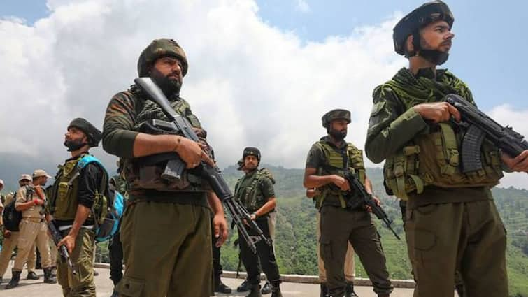 Jammu Doda Gunfight Officer Injured Army Continues Anti Terror Operation War Like Stores Recovered Army Officer Killed  In Jammu's Doda As Anti-Terror Ops Continue