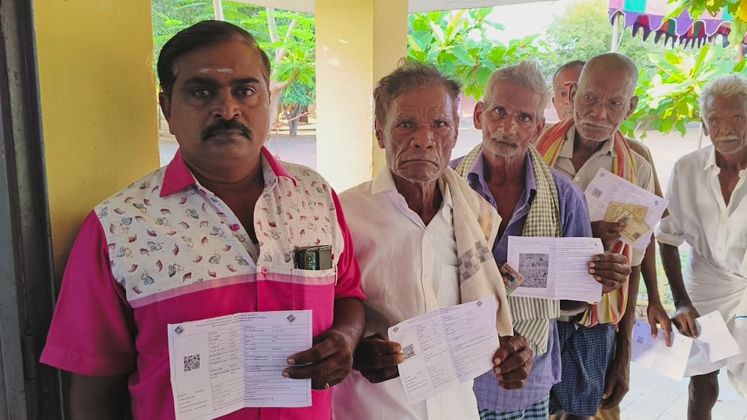 விக்கிரவாண்டி இடைத்தேர்தல் :  காலை 9 மணி நிலவரப்படி 12.94% வாக்குப்பதிவு