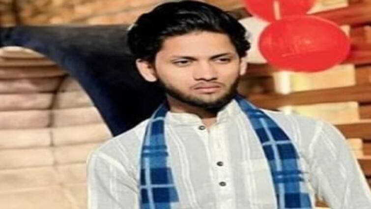 Aligarh News Young man saved mobile from thief by jumping from train and death ann Aligarh News: मोबाइल छीनकर भाग रहा था चोर, युवक ने ट्रेन से कूद कर बचाया फोन, गंवाई जान