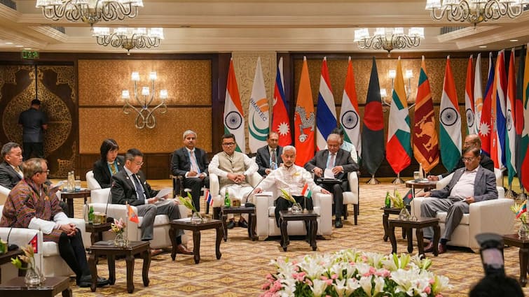 Discussed Strengthening Connectivity, Institutional Building Jaishankar Holds Bilateral Talks With BIMSTEC 'Discussed Strengthening Connectivity, Institutional Building': Jaishankar Holds Bilateral Talks With BIMSTEC Nations