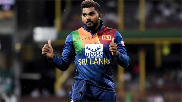 Sri Lanka Wanindu Hasaranga suddenly left the captaincy before the series against India भारत के खिलाफ सीरीज से पहले श्रीलंकाई टीम को लगा बड़ा झटका, अचानक वानिंदु हसरंगा ने छोड़ी कप्तानी