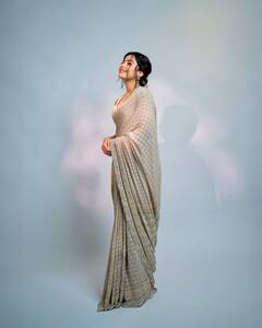 Rashmika Mandanna: రష్మిక మందన్నా స్టన్నింగ్‌ లుక్‌ - చీరలో ఫిదా చేస్తున్న నేషనల్‌ క్రష్‌