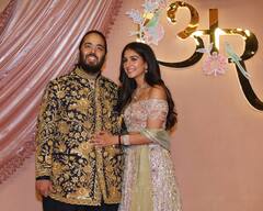 हॉलीवुड से लेकर बॉलीवुड, क्रिकेट और फुटबॉल स्टार तक, महंगे गिफ्ट्स से लेकर लक्जरी प्लेन्स तक; अनंत राधिका की शादी की अनजानी बातें