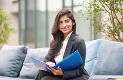 Bank Jobs 2024: બેન્ક ઓફ બરોડામાં બહાર પડી અનેક પદો પર ભરતી, તરત જ કરો અરજી