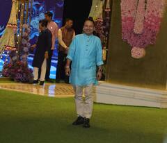 Anant-Radhika Wedding: અનંત અને રાધિકાની મહેંદી સેરેમની યોજાઇ, સંજય દત્તથી લઇને ધોની સહિતના સ્ટાર્સ પહોંચ્યા