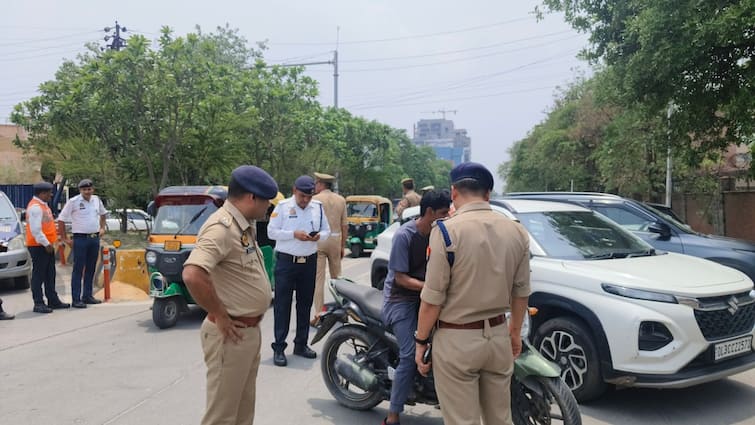 Noida Police Traffic Police Road Safety Noida Traffic Police DCP Anil Kumar Yadav 12,358 Challans, Strict Action On Underage Driving: Noida Police Ramps Up Measures To Enforce Road Safety
