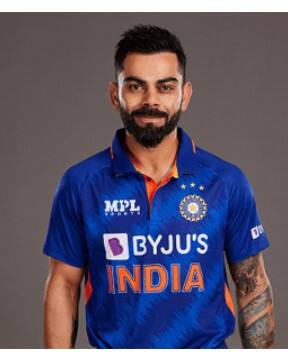 ਵਿਰਾਟ ਨੇ ਟੀ-20 ਵਿਸ਼ਵ ਕੱਪ ਤੋਂ ਬਾਅਦ ਭਾਰਤ ਛੱਡਿਆ  ਆਈਪੀਐਲ 2024 ਤੋਂ ਤੁਰੰਤ ਬਾਅਦ, ਟੀਮ ਇੰਡੀਆ ਆਈਸੀਸੀ ਟੀ-20 ਵਿਸ਼ਵ ਕੱਪ 2024 ਖੇਡਣ ਲਈ ਵੈਸਟਇੰਡੀਜ਼ ਲਈ ਰਵਾਨਾ ਹੋਈ ਅਤੇ ਇਸ ਦੇ ਲਈ ਵਿਰਾਟ ਦਾ ਨਾਮ ਵੀ ਟੀਮ ਵਿੱਚ ਸੀ। ਇਸ ਵਾਰ ਭਾਰਤ ਨੇ ਵਿਸ਼ਵ ਕੱਪ ਜਿੱਤਿਆ ਅਤੇ 17 ਸਾਲ ਬਾਅਦ ਇਸ ਫਾਰਮੈਟ ਵਿੱਚ ਚੈਂਪੀਅਨ ਬਣਿਆ।