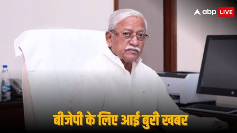 Karnataka Politics: अब इस राज्य में फंस गई BJP! बागी सांसद ने पार्टी को बताया 'दलित विरोधी', कांग्रेस मैदान मारने कूदी Karnataka MP Ramesh Jigajinagi Upset At Denial Of Cabinet Berth Says BJP Being Anti-Dalit Karnataka Politics: अब इस राज्य में फंस गई BJP! बागी सांसद ने पार्टी को बताया 'दलित विरोधी', कांग्रेस मैदान मारने कूदी