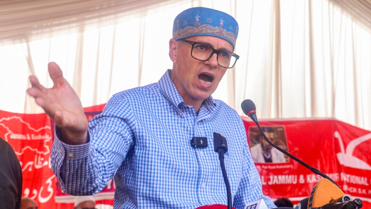 Omar Abdullah says jammu kashmir assembly election should not be held talk  on neet ug 2024 | Omar Abdullah: '...ऐसा है तो जम्मू कश्मीर में नहीं कराएं  चुनाव', आखिर उमर अब्दुल्ला ने