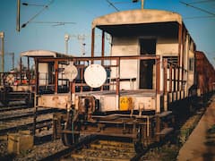 रेलवे में निकली बंपर भर्ती के लिए आवेदन करने का आखिरी मौका, ये कैंडिडेट्स करें अप्लाई