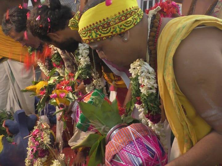 ஓம் சக்தி... பராசக்தி... கரூர் அன்ன காமாட்சி அம்மன் ஆலயத்தில் மகா கும்பாபிஷேக விழா!