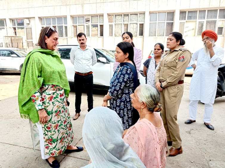 Punjab Women Commission to Conduct Statewide Visits to Women Cells Soon: Raj Lali Gill Punjab Women Commission: ਮੁਹਾਲੀ ਵੂਮੈਨ ਸੈੱਲ 'ਚ ਪੰਜਾਰ ਰਾਜ ਮਹਿਲਾ ਕਮਿਸ਼ਨ ਦੀ ਰੇਡ, ਮੌਕੇ ਤੋਂ ਕੀਤਾ ਵੱਡਾ ਐਲਾਨ