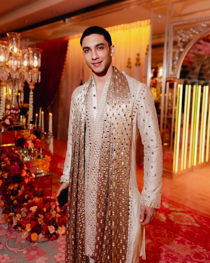 Vedang Rana looks dapper in Indian attire.