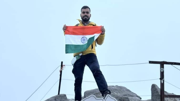 International Young Mountaineers Nitish Singh hoisted tricolor on Mount Kinabalu 19 hours climb it became first Indian ann UP News: यूपी के नितीश सिंह ने फतह किया माउंट किनाबालू, 19 घंटे में चढ़ाई कर फहराया तिरंगा