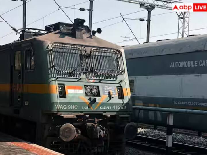 ਉੱਤਰੀ ਰੇਲਵੇ (Northern Railway) ਨੇ ਕਿਹਾ ਕਿ ਇਸ ਪਹਿਲਕਦਮੀ ਦਾ ਉਦੇਸ਼ ਆਮ ਰੇਲ ਯਾਤਰੀਆਂ ਲਈ ਸੁਵਿਧਾਵਾਂ ਵਧਾਉਣਾ ਹੈ। ਅਗਲੇ ਦੋ ਸਾਲਾਂ ਵਿਚ 10,000 ਨਾਨ-ਏਅਰ ਕੰਡੀਸ਼ਨਡ ਕੋਚਾਂ ਦੇ ਨਿਰਮਾਣ ਤੋਂ ਬਾਅਦ, ਕੁੱਲ ਯਾਤਰੀ ਕੋਚਾਂ ਵਿੱਚ ਉਨ੍ਹਾਂ ਦੀ ਹਿੱਸੇਦਾਰੀ 22 ਪ੍ਰਤੀਸ਼ਤ ਵਧ ਜਾਵੇਗੀ।