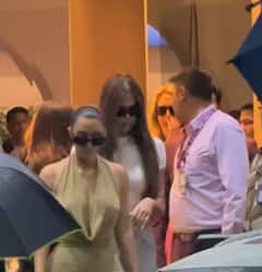 Anant- Radhika Wedding: અનંત અને રાધિકાના લગ્નમાં સામેલ થવા ગ્લેમરસ અંદાજમાં મુંબઇ પહોંચી કિમ કર્દાશિયન