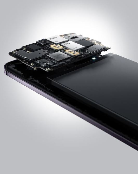 OPPO Reno12 Pro 5G: भरपूर AI फीचर्स वाला एक बेहतरीन फोन, जो बदल देगा आपका स्मार्टफोन एक्सपीरियंस