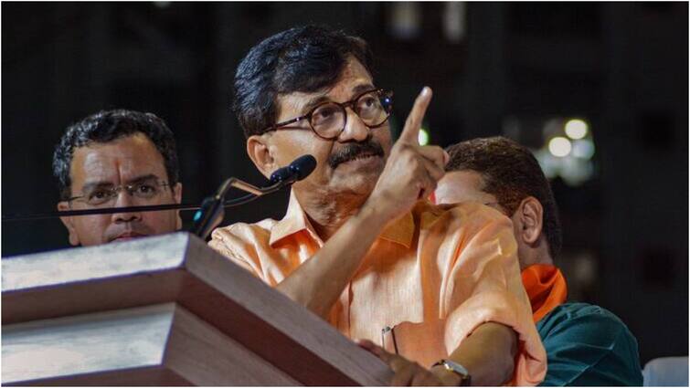 Maharashtra MLC Election 2024 Shiv Sena UBT Leader Sanjay Raut Claims MVA candidates to win MLC Elections 2024: 'अगर कांग्रेस के वोट बंट सकते हैं तो फिर महायुति के भी...', संजय राउत का बड़ा दावा