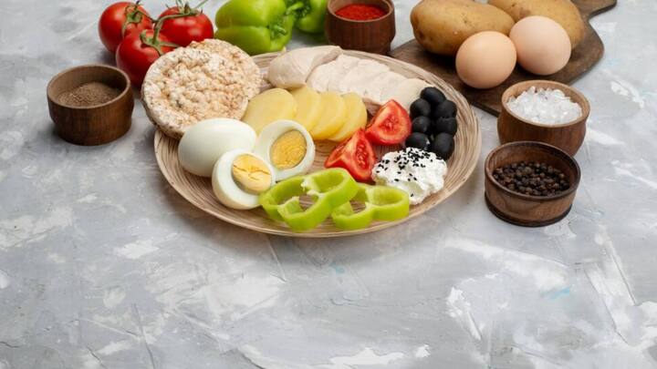 सोयाबीन में भरपूर मात्रा में प्रोटीन होते हैं. सोयाबीन वीगन डाइट में काफी ज्यादा इस्तेमाल किया जाता है. यह प्लांट बेस्ट प्रोटीन में सबसे अच्छा होता है.