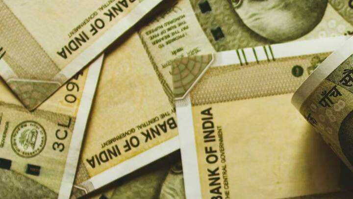 মূলত প্রতিবছর চারটি নবরাত্রি পালন করা হয়ে থাকে। চলতি মাসের ৬ তারিখ তারিখ থেকে শুরু হয়ে গুপ্ত নবরাত্রি। শেষ হবে ১৫ জুলাই অবধি।