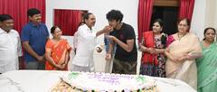 In Pics: టీనేజ్ దాటేసిన కేటీఆర్ కుమారుడు హిమాన్షు - కేసీఆర్ ఫాంహౌస్‌లో గ్రాండ్‌గా బర్త్ డే సెలబ్రేషన్స్