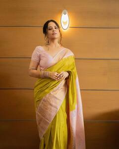 Anasuya Bharadwaj: ఎల్లో శారీలో అందాల అనసూయ వయ్యారాలు - రంగమ్మత్త లేటెస్ట్ ఫోటోలు చూశారా?