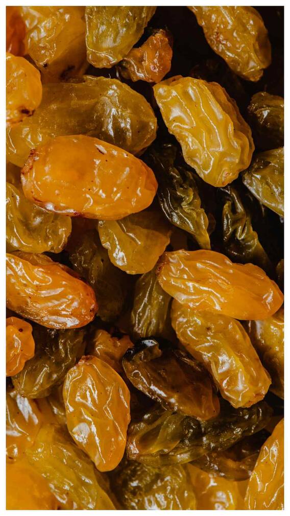 కిస్‌మిస్‌లు నానబెట్టి తింటే అన్ని లాభాలా? మీరు అస్సలు నమ్మలేరు