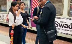 વેઇટિંગ ટિકિટ લઇને ટ્રેનમાં પ્રવાસ કરનારા થઇ જાવ સાવધાન, રેલવેએ બદલ્યો નિયમ