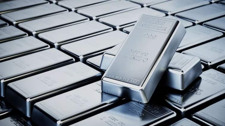 silver price prediction 125000 rupees per kg motilal oswal Silver Price Hike: 1.25 લાખ રૂપિયા સુધી જઈ શકે છે ચાંદીની કિંમત, આ બ્રોકરેજ હાઉસે ખરીદવાની આપી સલાહ