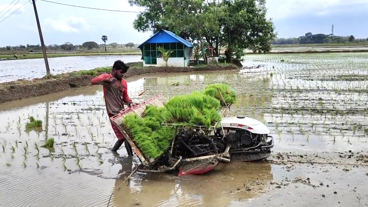 அரசு கொடுப்பதுபோல் அறிவித்துவிட்டு, விவசாயிகளுக்கு கிடைக்கவிடாமல் செய்கிறது - விவசாயிகள் குற்றச்சாட்டு