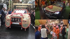 Anant Ambani Wedding: అంటీలియా నుంచి పెళ్లి మండపానికి బయల్దేరిన అనంత్ అంబానీ- బ్యాండ్ బాజా బరాత్ తో బంధువుల సందడి