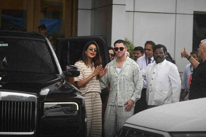 Priyanka Chopra Arrives In Mumbai With Hubby Nick Jones For Ananth And Radhikas Wedding Photo 3093