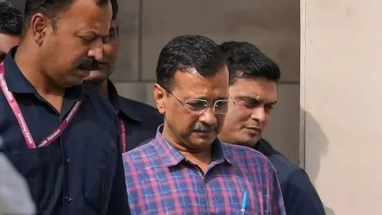 Delhi Excise Policy Case Will Arvind Kejriwal remain CM or not Supreme Court statement while granting bail केजरीवाल सीएम रहेंगे या नहीं? जमानत देते वक्त सुप्रीम कोर्ट ने कह दी बड़ी बात