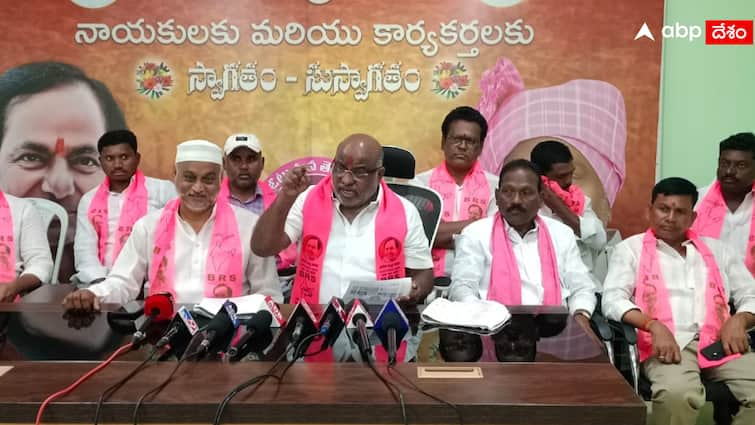 Former Telangana minister Jogu Ramanna criticises Revanth Reddy in Rythu Bharosa Telangana: ఆ భయంతోనే తెలంగాణలో ప్రజాభిప్రాయ సేకరణ: రేవంత్ రెడ్డిపై జోగు రామన్న ఫైర్