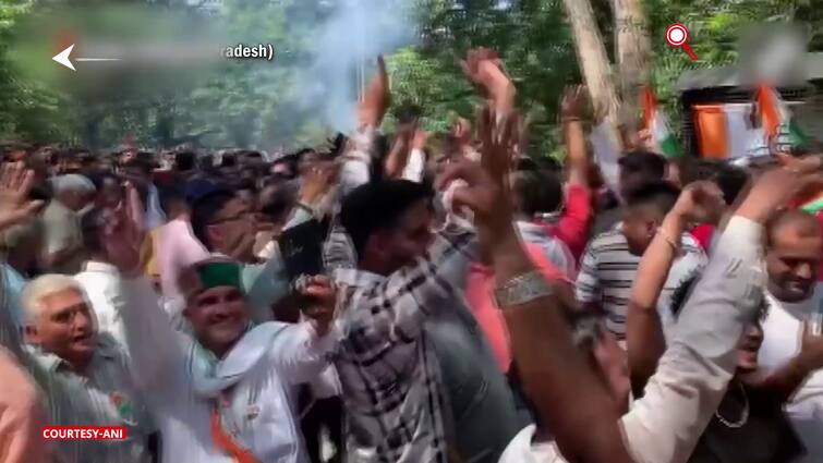 Congress Workers Celebrates As Cm Sukhus Wife Kamlesh Thakur Leads From Dehra Assembly 6124