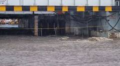 Mumbai Rainfall: 13 மணி நேரத்தில் 250 மி.மீ! மும்பையை புரட்டிப்போட்ட பேய் மழை! ரெட் அலர்ட்