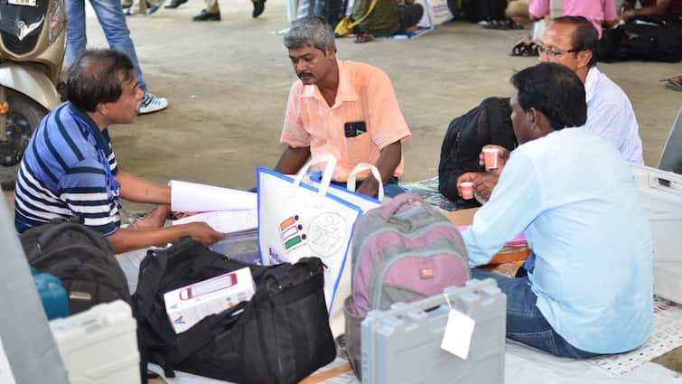 Byelection Result 2024 NDA INDIA Counting Underway Assembly Seats In 7 States Byelection Result 2024: NDA Vs INDIA As Counting Underway In Assembly Seats Across 7 States — Top Points