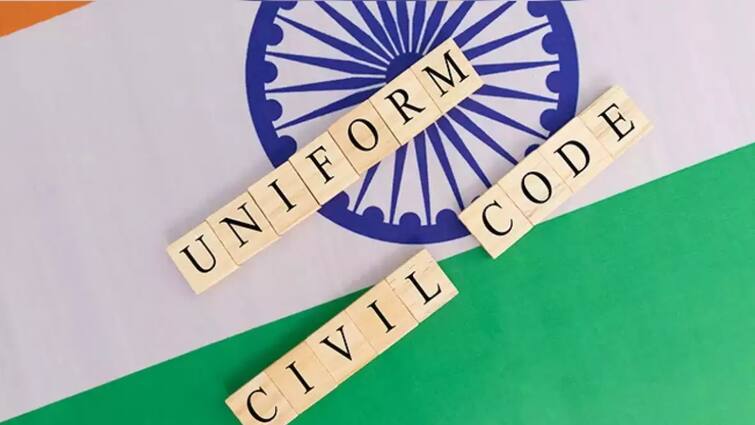 Uniform Civil Code will be implemented in Uttarakhand what will be the change if it is implemented across the country Uniform Civil Code: क्या है समान नागरिक संहिता, देशभर में लागू होने पर क्या होगा बदलाव 