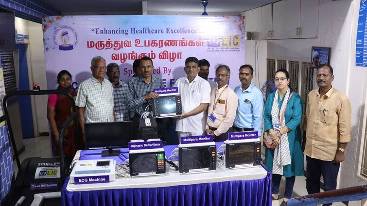 LIC Golden Jubilee Foundation donates medical equipment to Thanjavur Mother Teresa Health Center - TNN எல்ஐசி கோல்டன் ஜூப்ளி பவுண்டேசன் சார்பில் தஞ்சை மதர் தெரசா நல வாழ்வு மையத்திற்கு மருத்துவ உபகரணங்கள் வழங்கல்