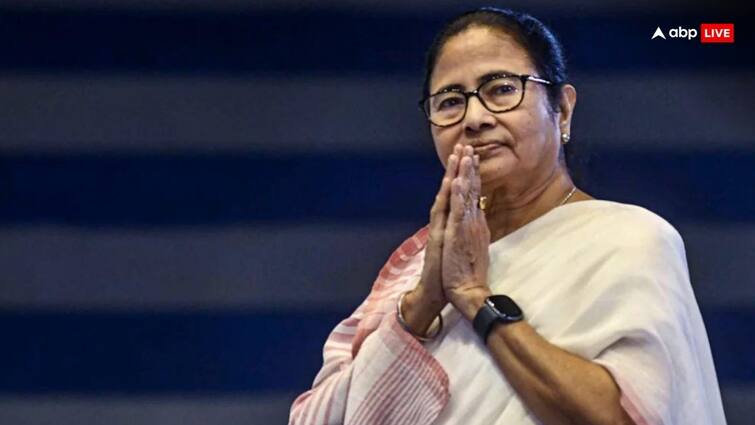 West Bengal Assembly Bypoll Result 2024 TMC Leading in all 4 seats mamata banerjee bjp West Bengal Assembly Bypoll Result 2024: लोकसभा चुनाव के बाद बंगाल उपचुनाव में भी BJP को बड़ा झटका, TMC ने किया 'खेला', जानें सभी 4 सीटों के रिजल्ट