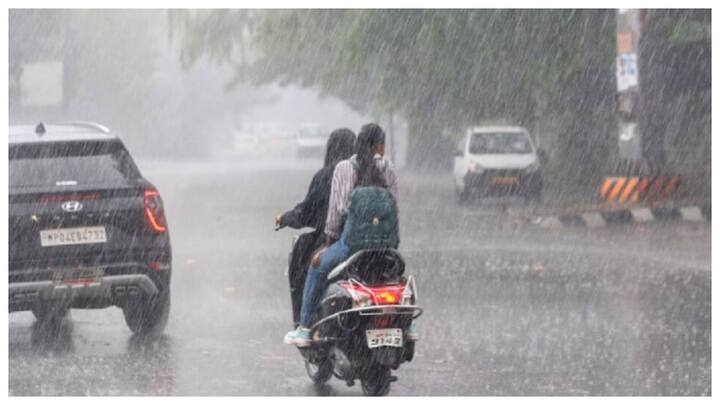 मौसम विभाग ने उत्तर प्रदेश में 16 जुलाई तक भारी बारिश का अलर्ट जारी किया है.
